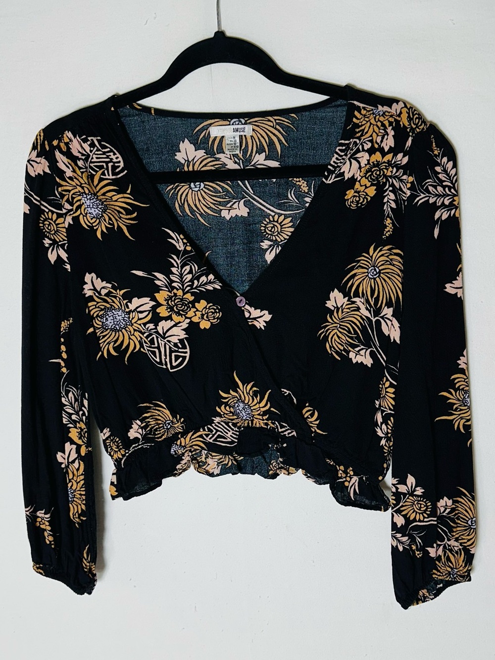 Amuse Society Black Floral Faux Wrap Long Sleeve Crop Top M Festival Boho Whimsy